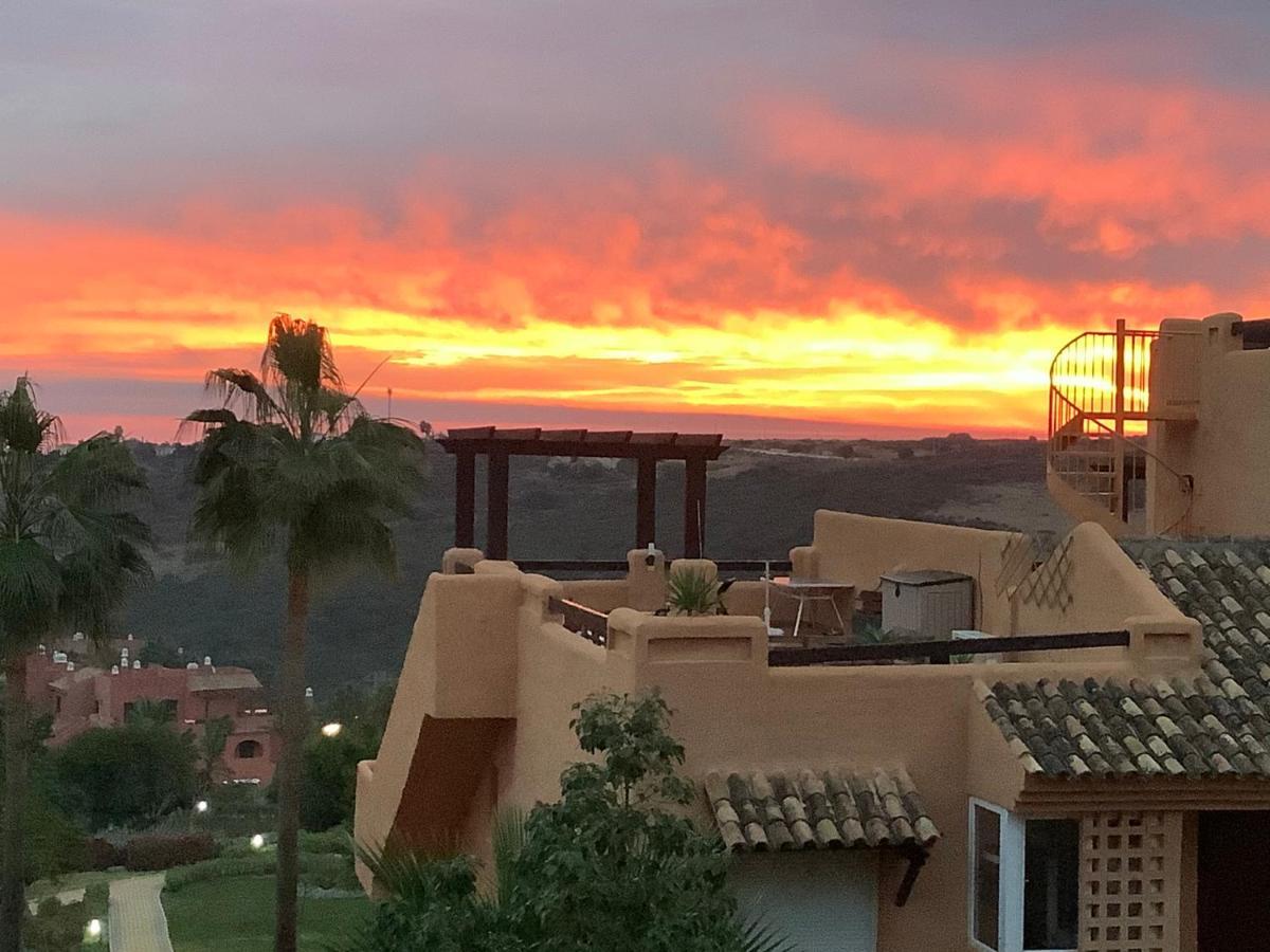 Casares Vacations Lägenhet Exteriör bild